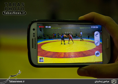 مسابقات کشتی آزاد قهرمانی استان در طبس