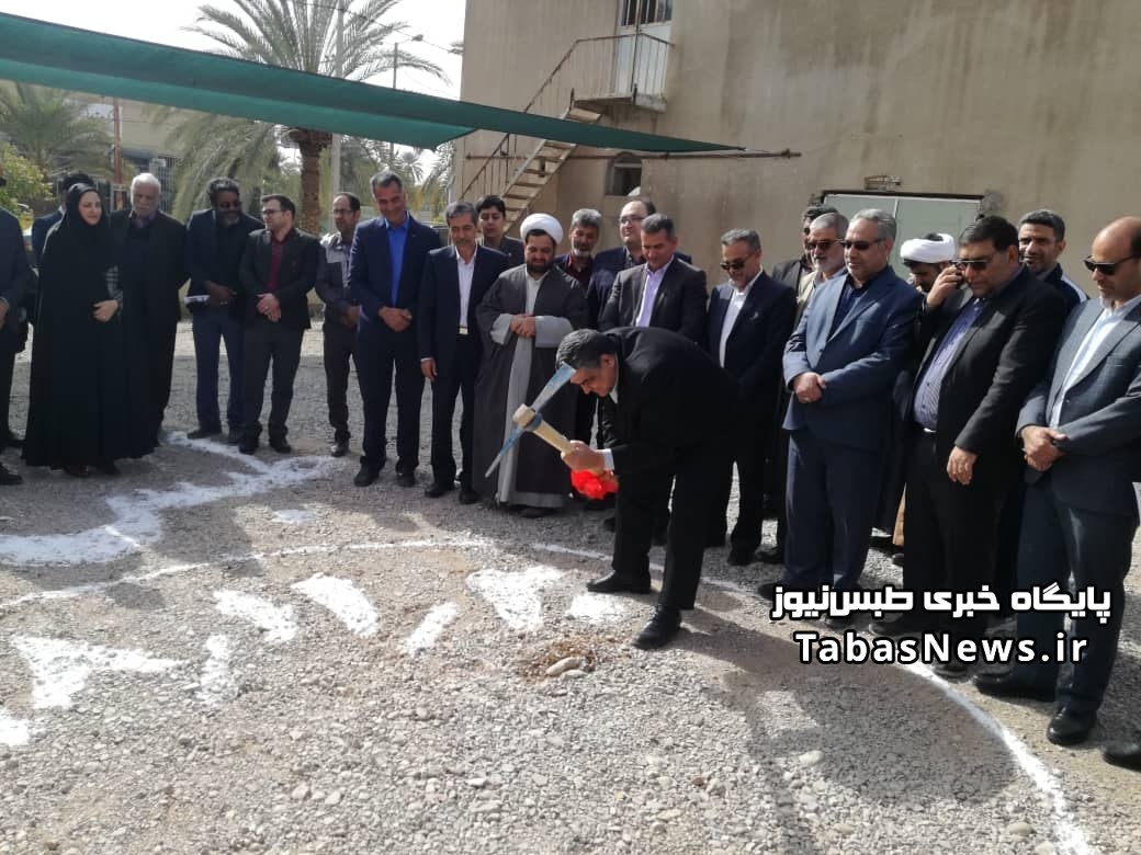 آیین کلنگ‌زنی پروژه پردیس سینمایی طبس در سال ۹۸